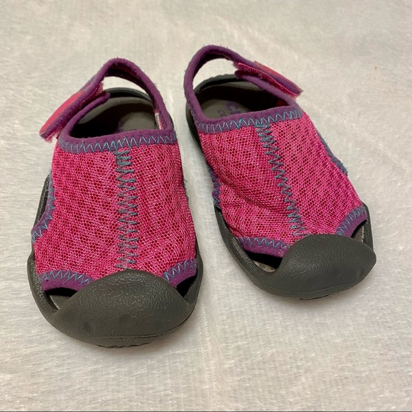 Crocs Kids' Swiftwater Sandal | Water Shoes | Slip On Kids' Sandals - Picture 2 of 16